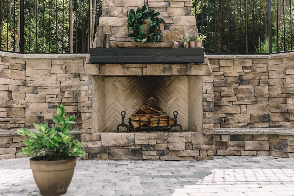 Straight Front Outdoor Fireplace with Split Herringbone Firebrick